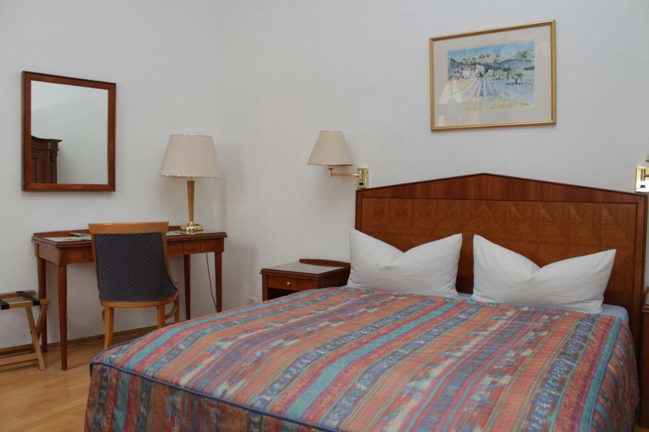 Weinkeller Woelk Hotel Naumburg  Ngoại thất bức ảnh