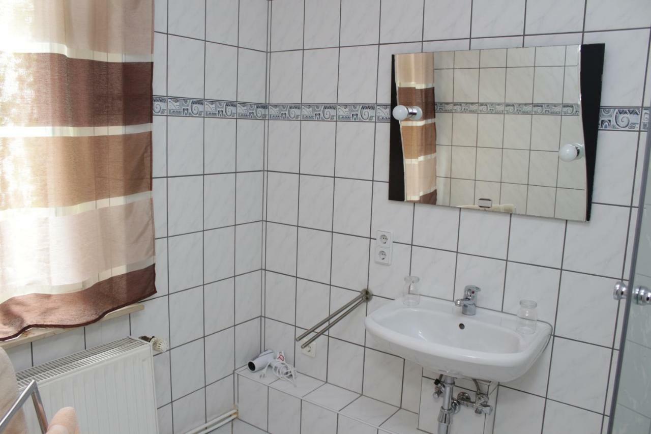 Weinkeller Woelk Hotel Naumburg  Ngoại thất bức ảnh