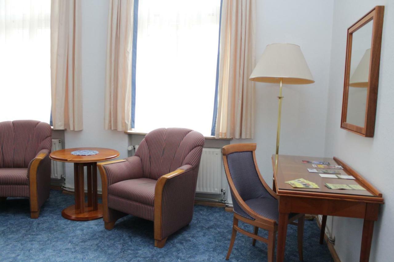 Weinkeller Woelk Hotel Naumburg  Ngoại thất bức ảnh