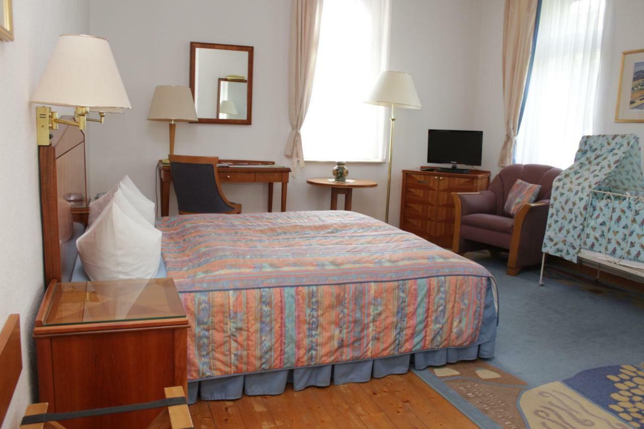 Weinkeller Woelk Hotel Naumburg  Ngoại thất bức ảnh